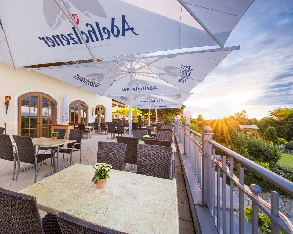 Hotel Und Landgasthof Altwirt Grosshartpenning Ngoại thất bức ảnh