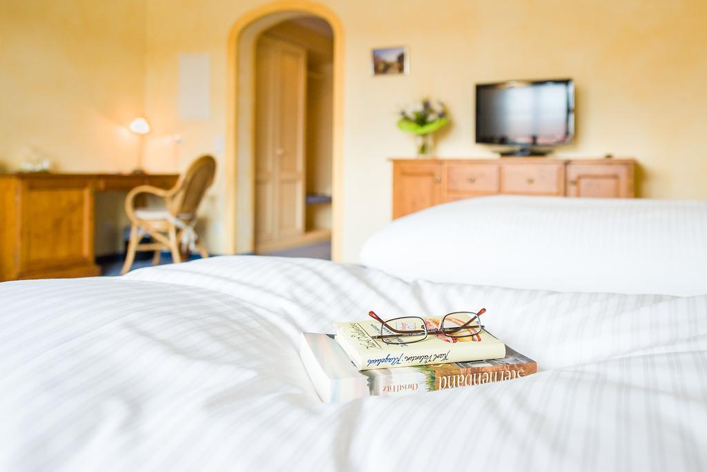 Hotel Und Landgasthof Altwirt Grosshartpenning Ngoại thất bức ảnh