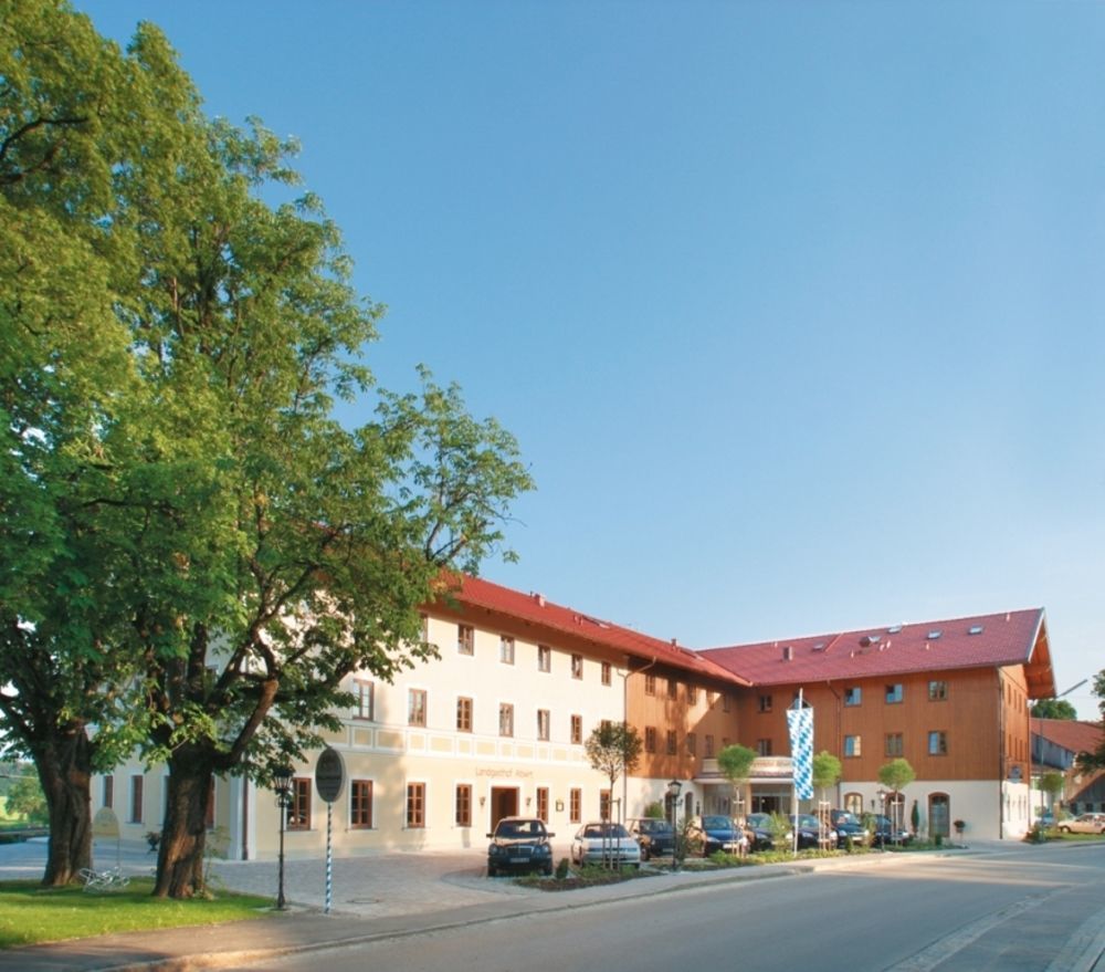 Hotel Und Landgasthof Altwirt Grosshartpenning Ngoại thất bức ảnh