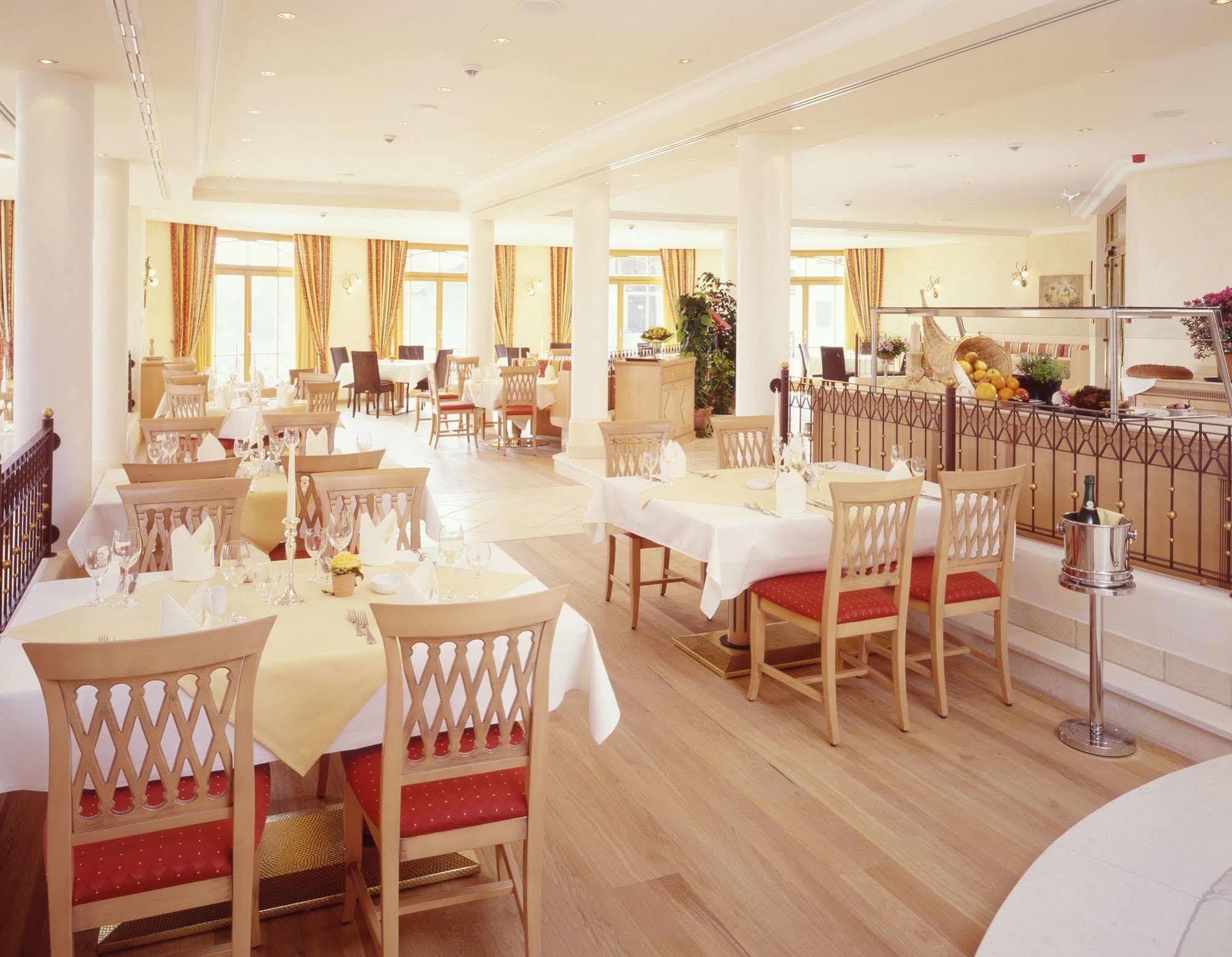 Hotel Und Landgasthof Altwirt Grosshartpenning Ngoại thất bức ảnh