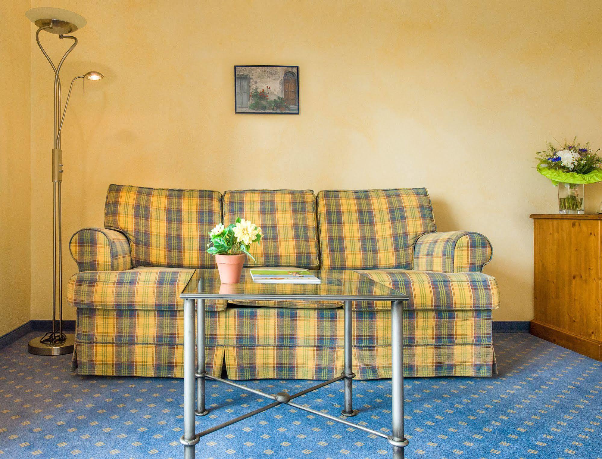 Hotel Und Landgasthof Altwirt Grosshartpenning Ngoại thất bức ảnh